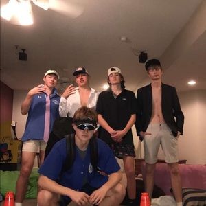 Meet your Posher, Christian